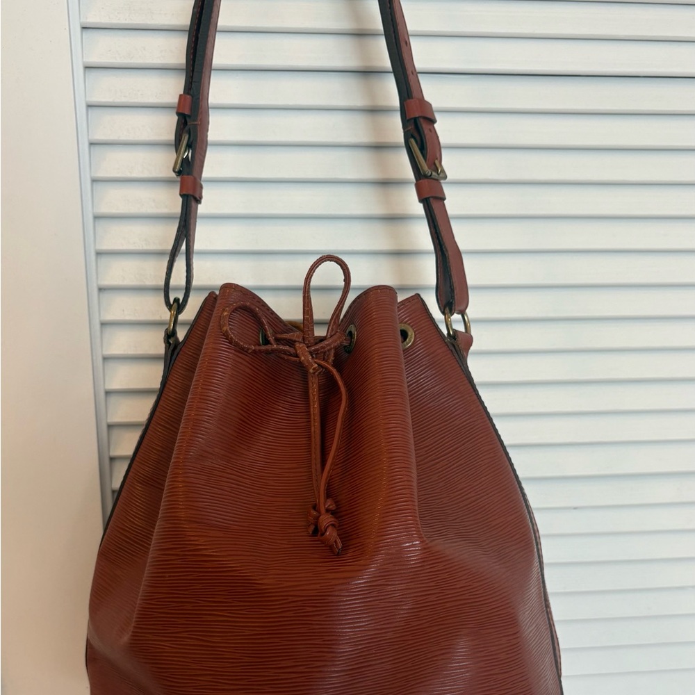 Louis Vuitton Brown Epi Bucket Bag